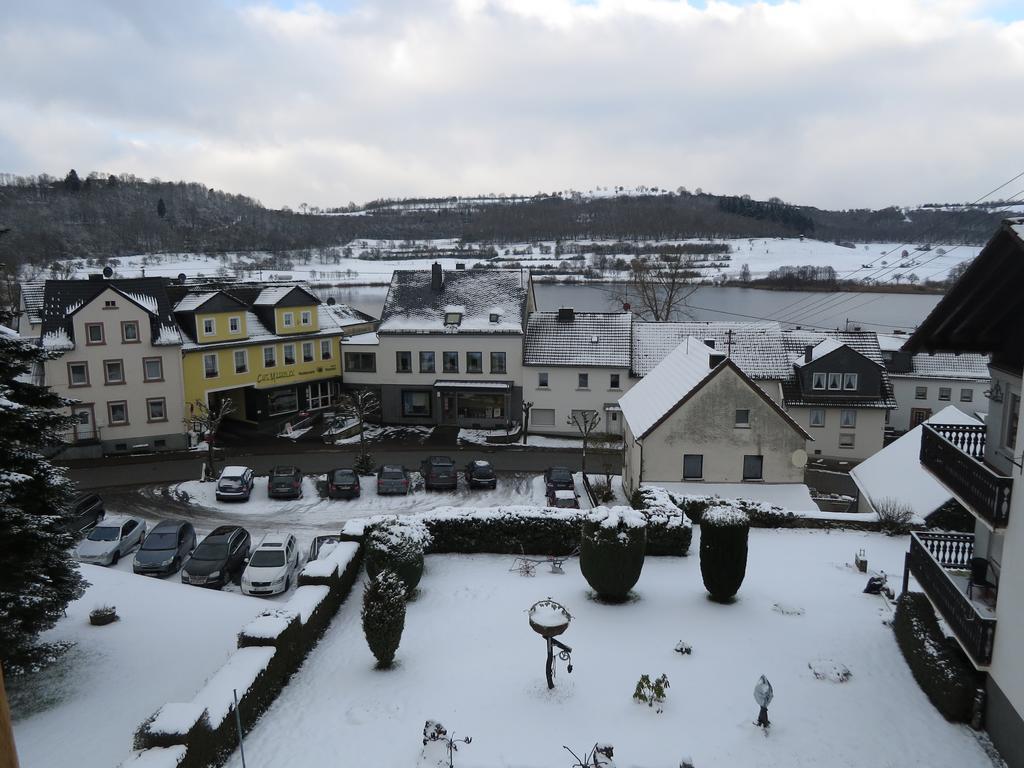 Ferienwohnungen Haus Hinneres 샬켄메렌 객실 사진