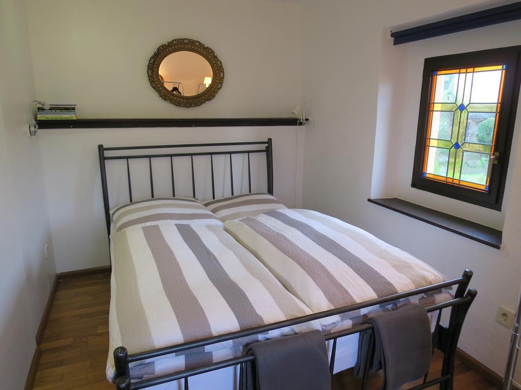 Ferienwohnungen Haus Hinneres 샬켄메렌 외부 사진